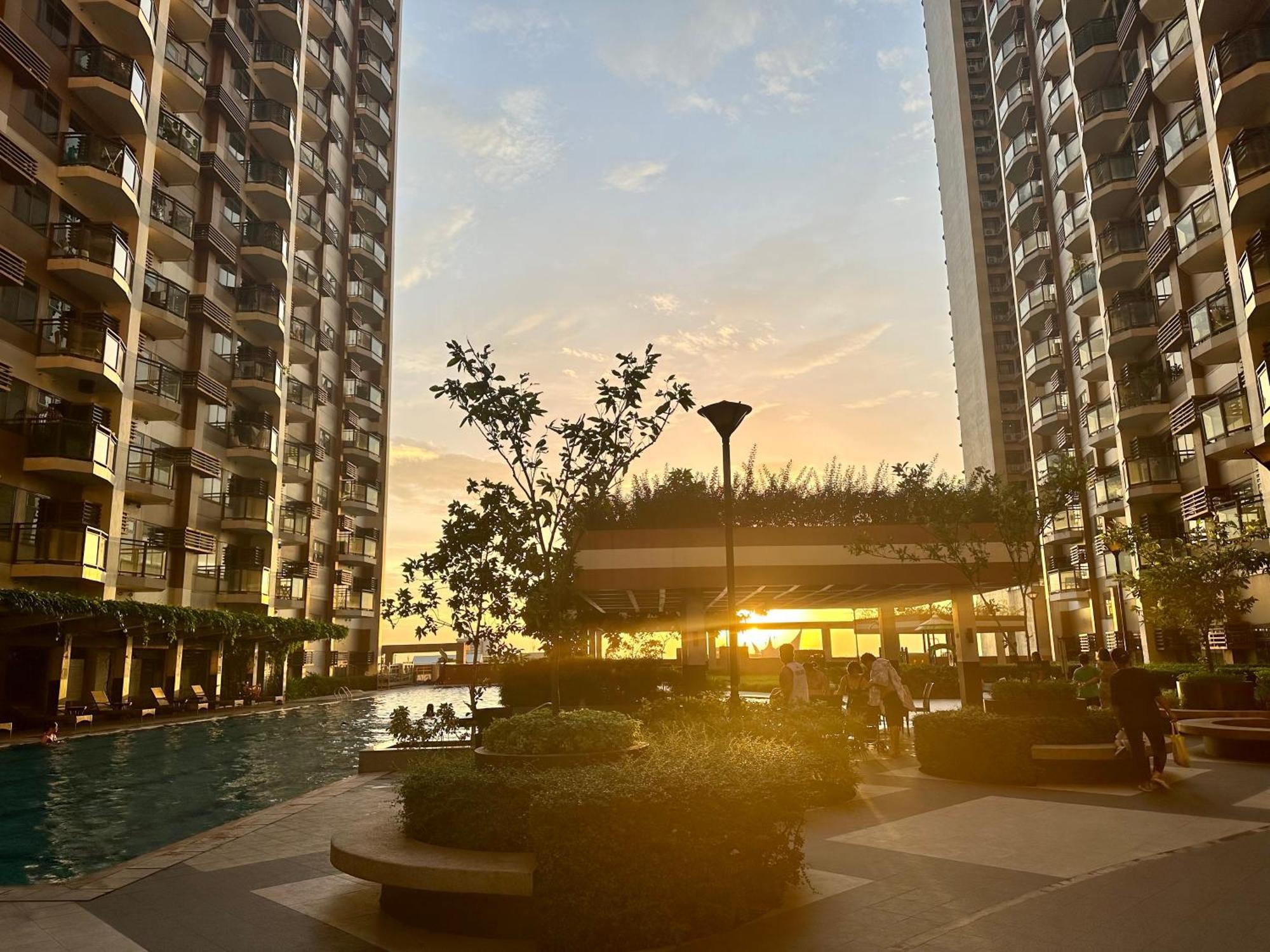 The Radiance Manila Bay Exterior foto