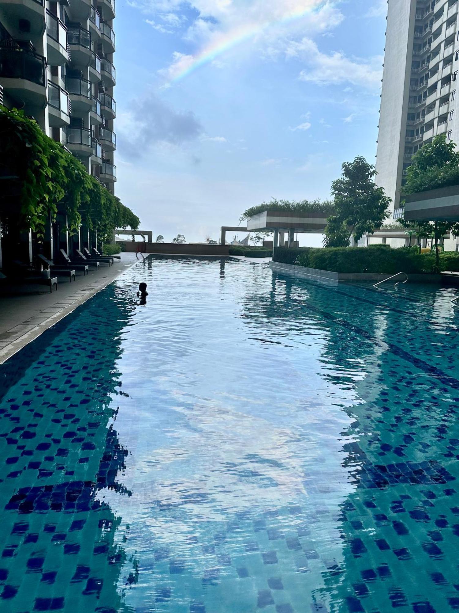 The Radiance Manila Bay Exterior foto